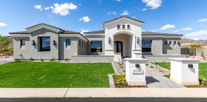3046 W Redwood Lane, Phoenix