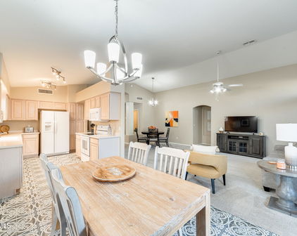 13952 W Paiute Trail, Surprise