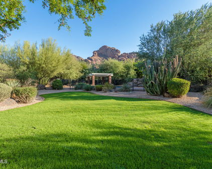 4929 E Valley Vista Lane Unit 14, Paradise Valley