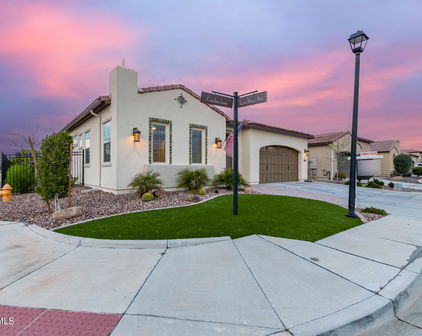 102 E Catalina Lane, San Tan Valley