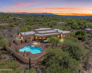 5661 N Placita Amanecer, Tucson image