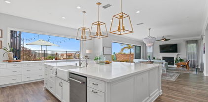 4719 Crespi Ct, Carlsbad