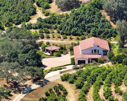 38149 De Luz Rd, Fallbrook