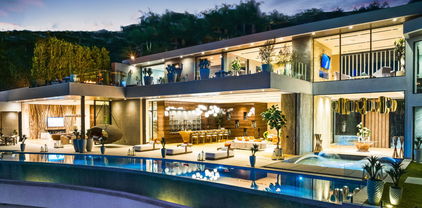 9330 Flicker Way, Los Angeles