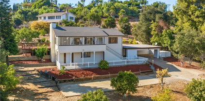 2401 Sunset Drive, Escondido