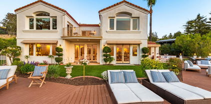 1074 Deseo Avenue, Camarillo