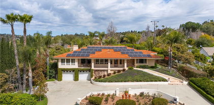 2740 Los Alisos Drive, Fallbrook