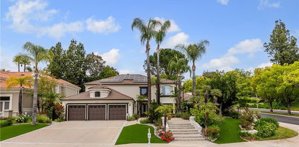 25605 Queenscliff Court, Calabasas