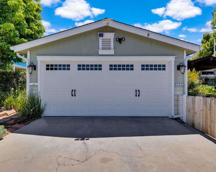 38020 Calle Confite, Murrieta