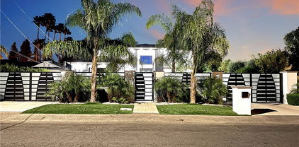 9218 Encino Avenue, Northridge
