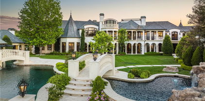25365 PRADO DE LA FELICIDAD, Calabasas