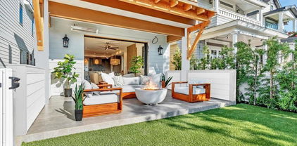 847 G Avenue, Coronado