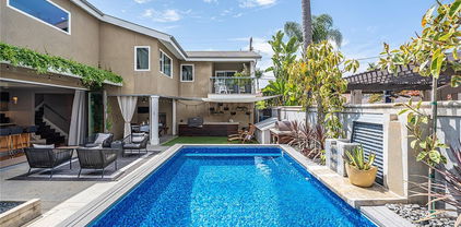 291 Argonne Avenue, Long Beach