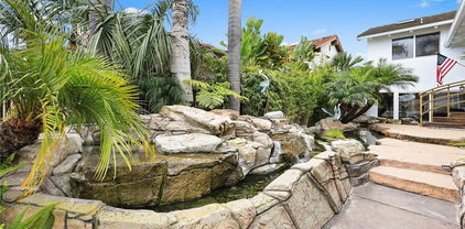 16449 Ladona Circle, Huntington Beach