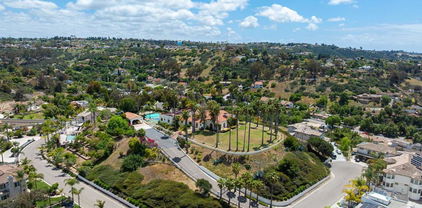 3928 La Cresta Way, Bonita