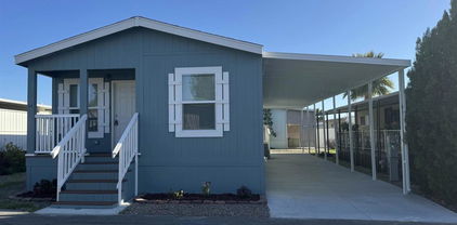 725 W Thornton Ave Unit 53, Hemet