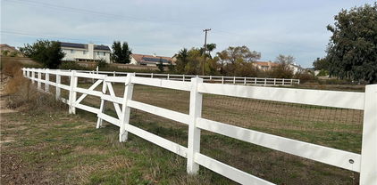 5th Street, Murrieta