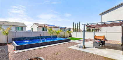 34293 Bloomington Drive, Murrieta