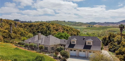 26525 Carancho Road, Temecula