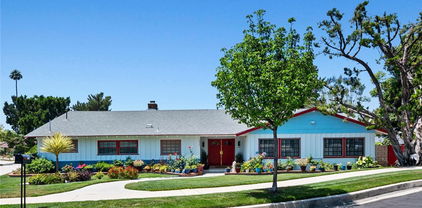 10225 Donna Avenue, Northridge
