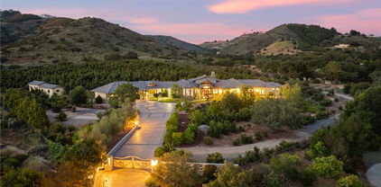 45166 Oak Manor Court, Temecula