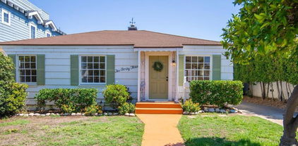 241 243 F Avenue, Coronado