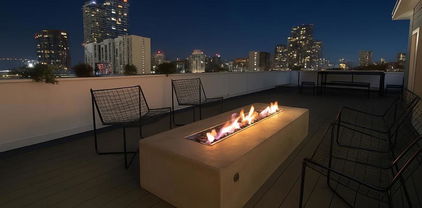 768 17th Street, Downtown