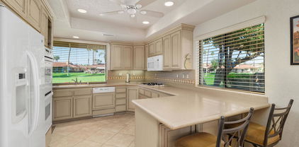 322 Villena Way, Palm Desert
