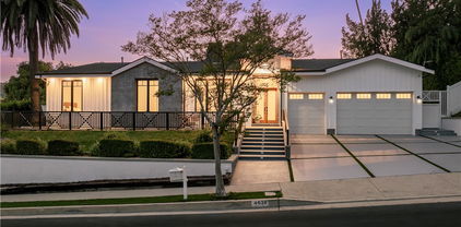 4635 Brewster Drive, Tarzana