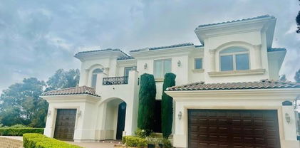 3745 Vista Pointe, Bonita