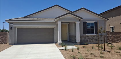2685 Moonshimmer Street, Hemet