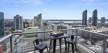 575 6th Avenue Unit 1704, Downtown