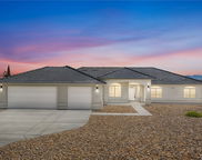 8569 Oakwood Avenue, Hesperia image