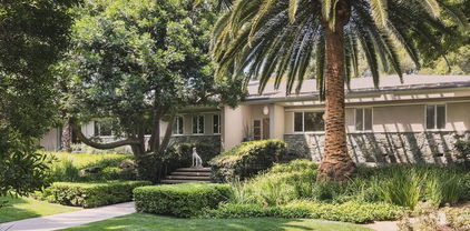 2011 Cummings Drive, Los Angeles