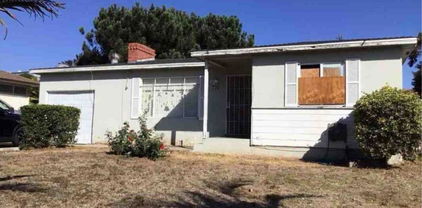 710 Civic Center Drive, Vista