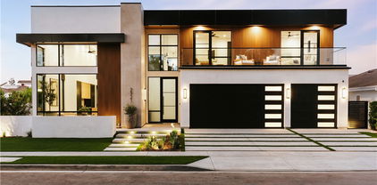 2321 Mesa Drive, Newport Beach