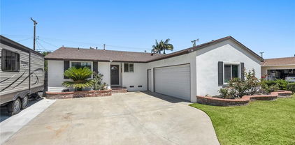 719 W Roberta Avenue, Fullerton