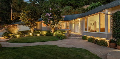 3818 Hollyline Avenue, Sherman Oaks
