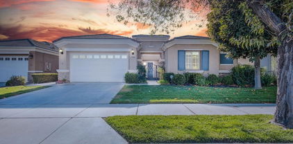 1659 Via Simpatico, Hemet