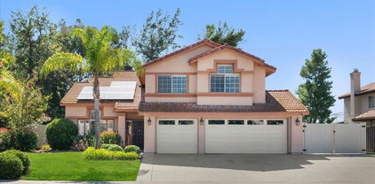 39201 Dovetree Drive, Murrieta