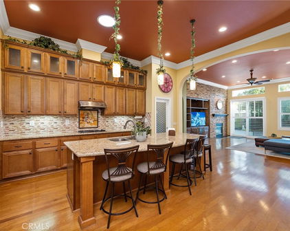 33593 Pebble Brook Circle, Temecula