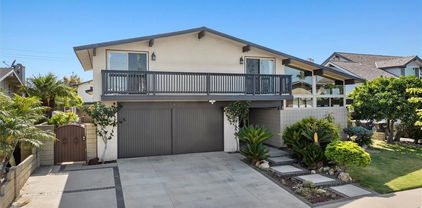 17401 Madera Lane, Huntington Beach