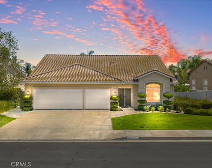 42370 Circulo Cavinara, Murrieta