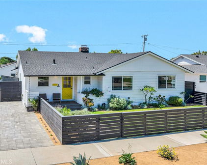 1402 E Rose Avenue, Orange
