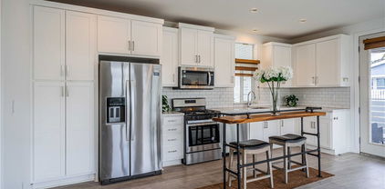 1120 E Mission Road Unit 103, Fallbrook