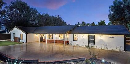 40630 Calle Torcida, Temecula