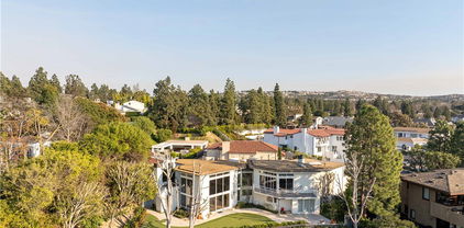 2 Inverness Lane, Newport Beach