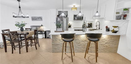 425 Autumn Drive Unit 12, San Marcos