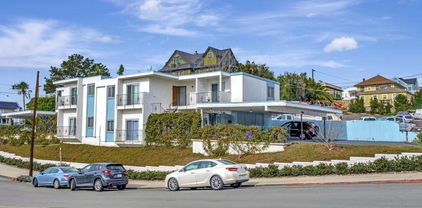 2108 3rd Avenue Unit 1, Downtown