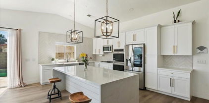 82210 Vandenberg Drive, Indio